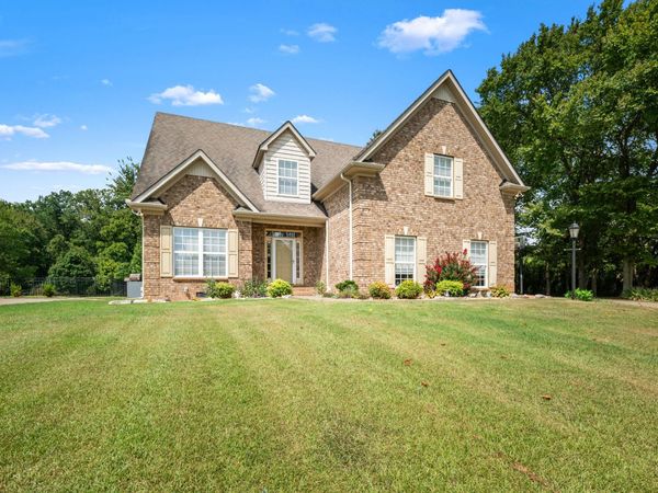 2309 Scout Dr, Rockvale, TN 37153