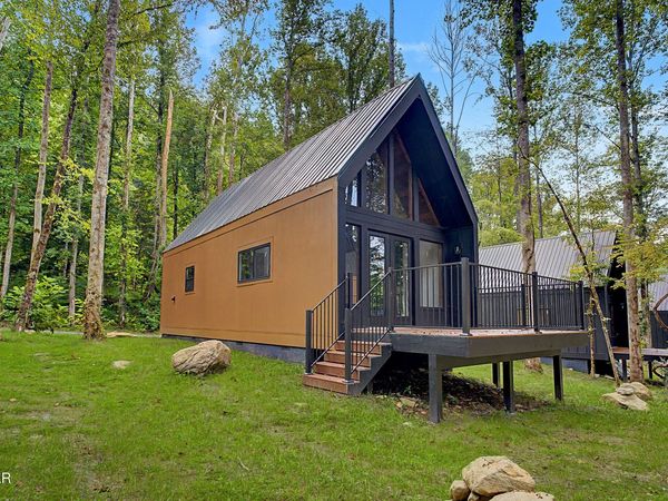 228 Braydens Way, Gatlinburg, TN 37738