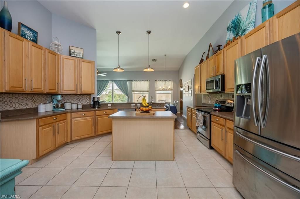 315 Burnt Pine Dr, Naples, FL 34119 Photo
