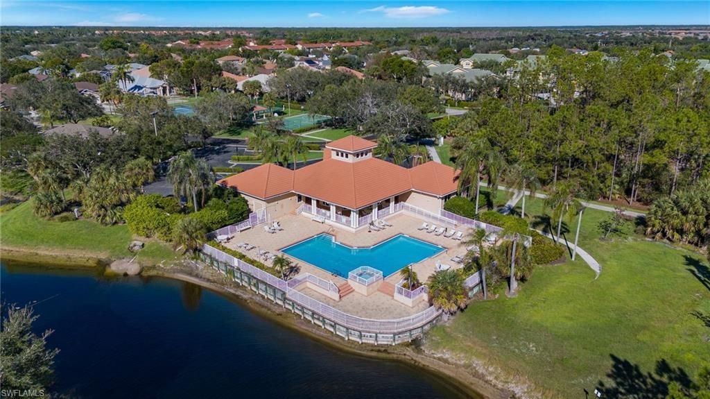 315 Burnt Pine Dr, Naples, FL 34119 Photo