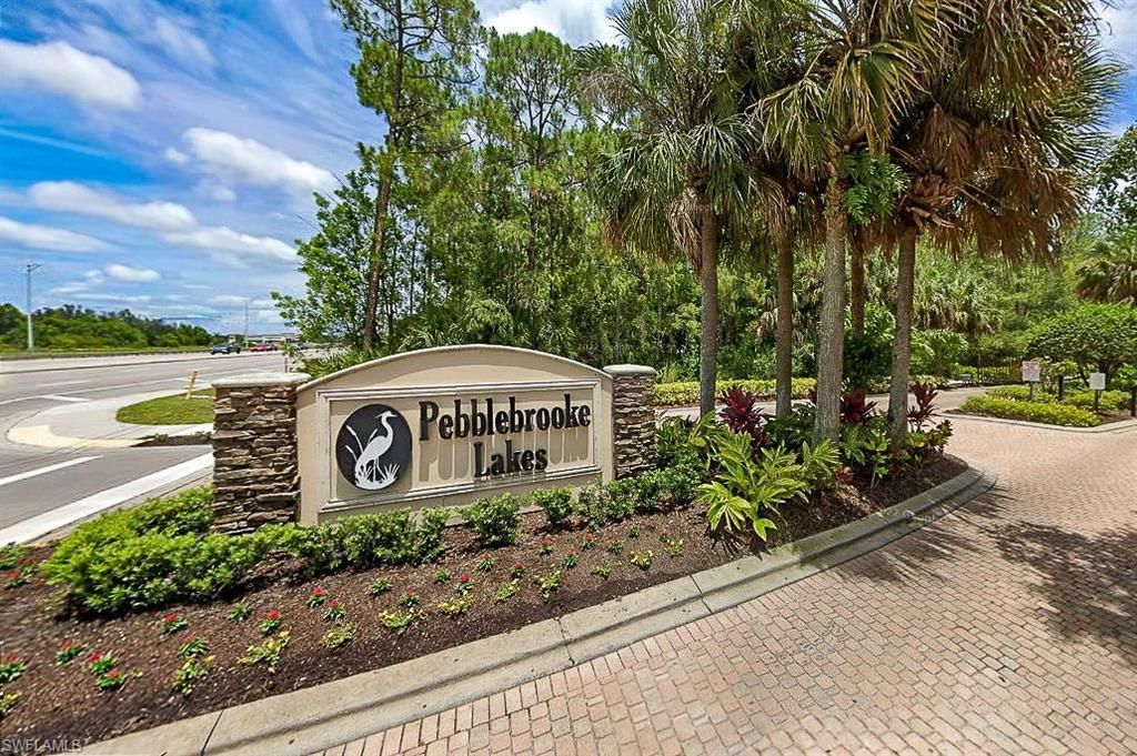 315 Burnt Pine Dr, Naples, FL 34119 Photo