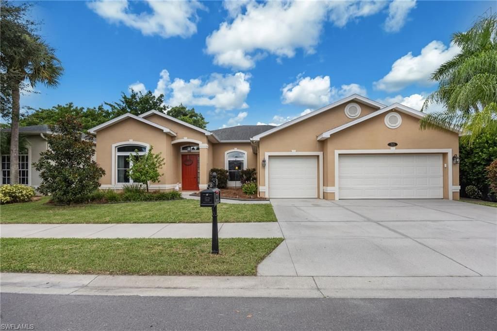 315 Burnt Pine Dr, Naples, FL 34119 Photo