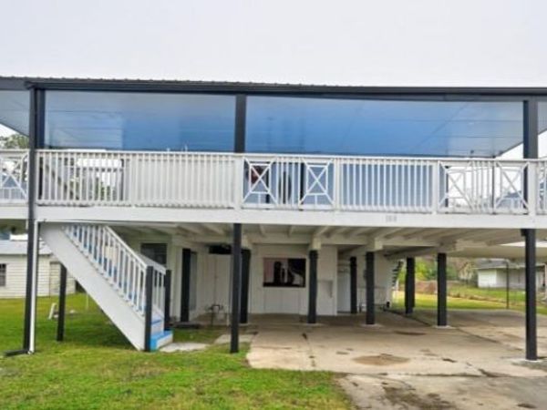 108 PELLEGRIN Street , Chauvin, LA 70344