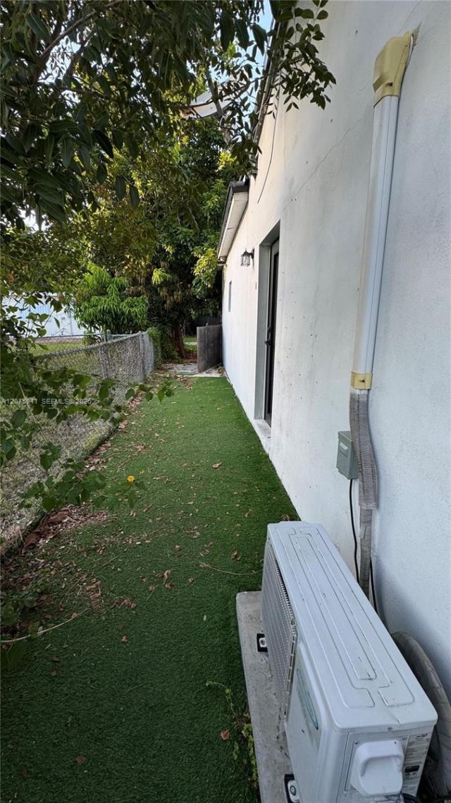 2723 SW 13th St, Miami, FL 33145 Photo