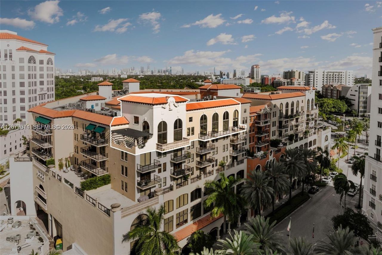 55 Merrick Way, Unit 808, Coral Gables, FL 33134 Photo