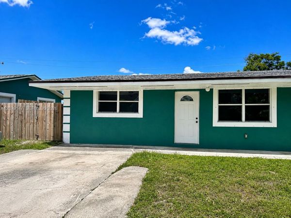 1901 SW 97th Terrace , Unit 1, Miramar, FL 33025