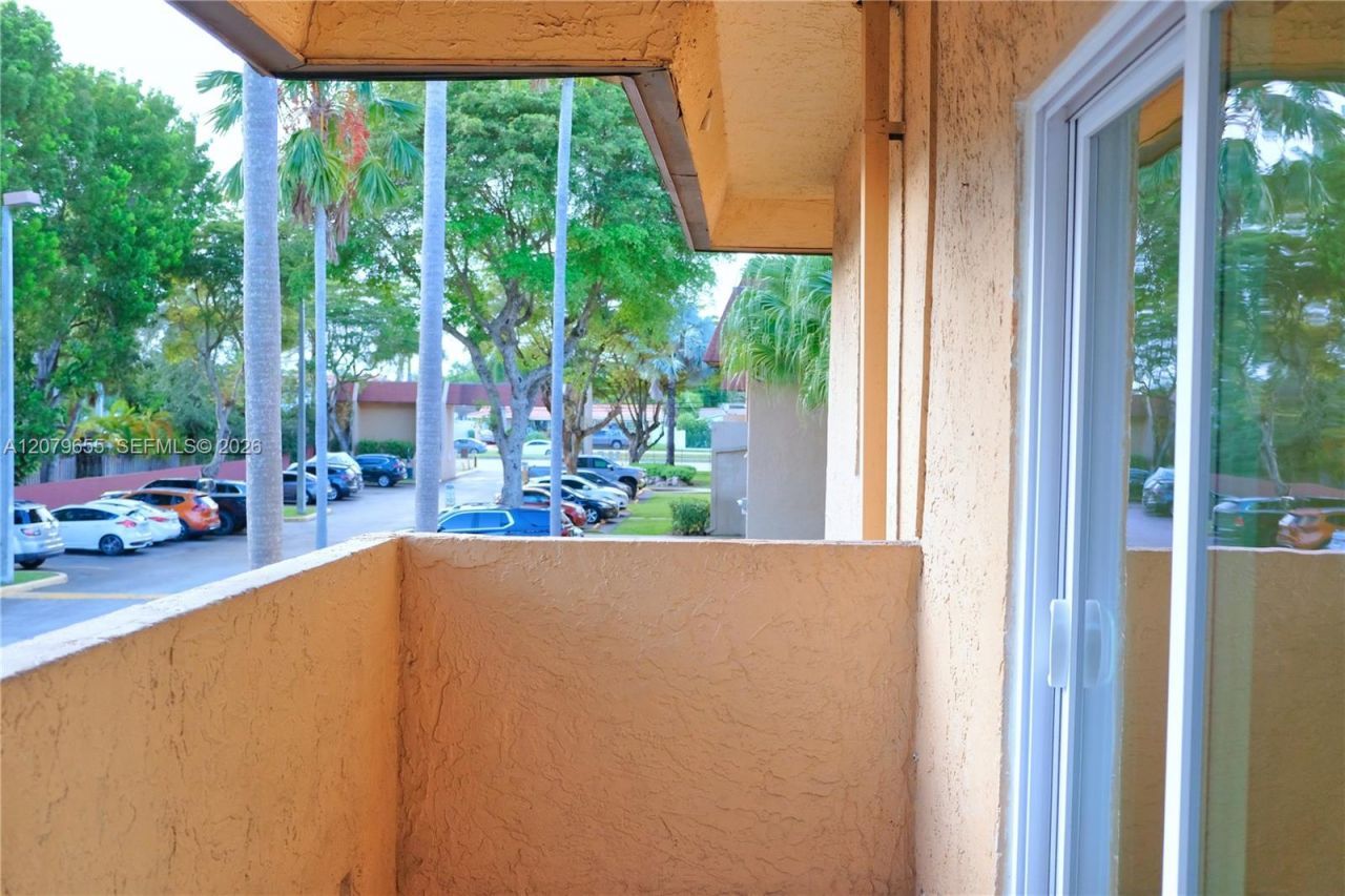 9962 SW 88th St, Unit 722-7, Miami, FL 33176 Photo