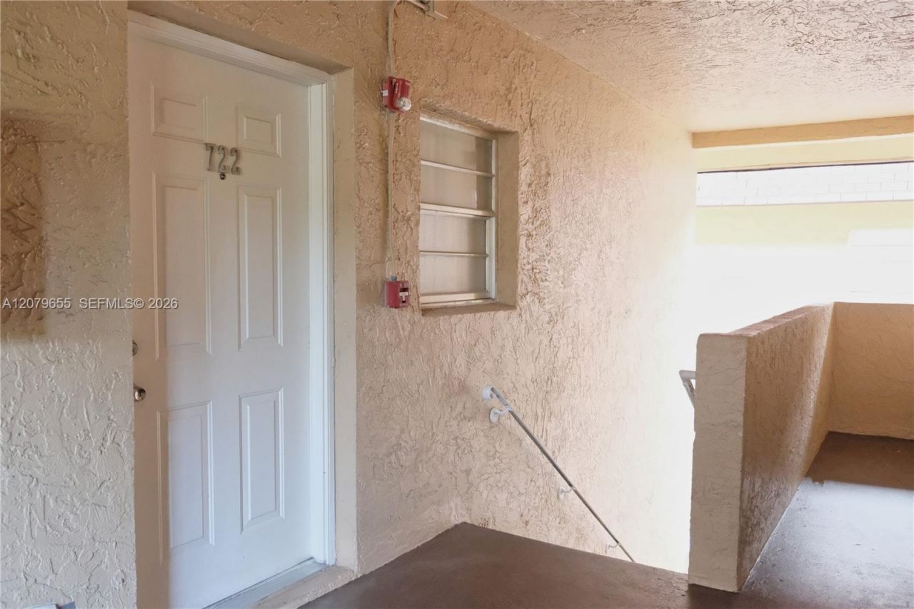9962 SW 88th St , Unit 722-7, Miami, FL 33176 Photo