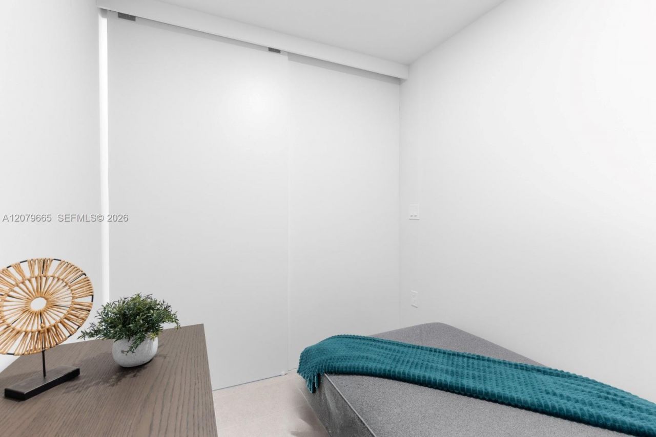 121 NE 5th St, Unit 2002, Miami, FL 33132 Photo