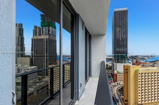 121 NE 5th St, Unit 2002, Miami, FL 33132 Photo