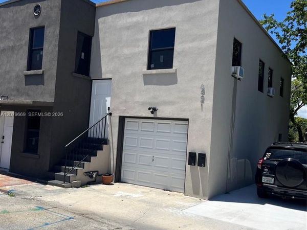 821 N Tamarind Ave , Unit B, West Palm Beach, FL 33401