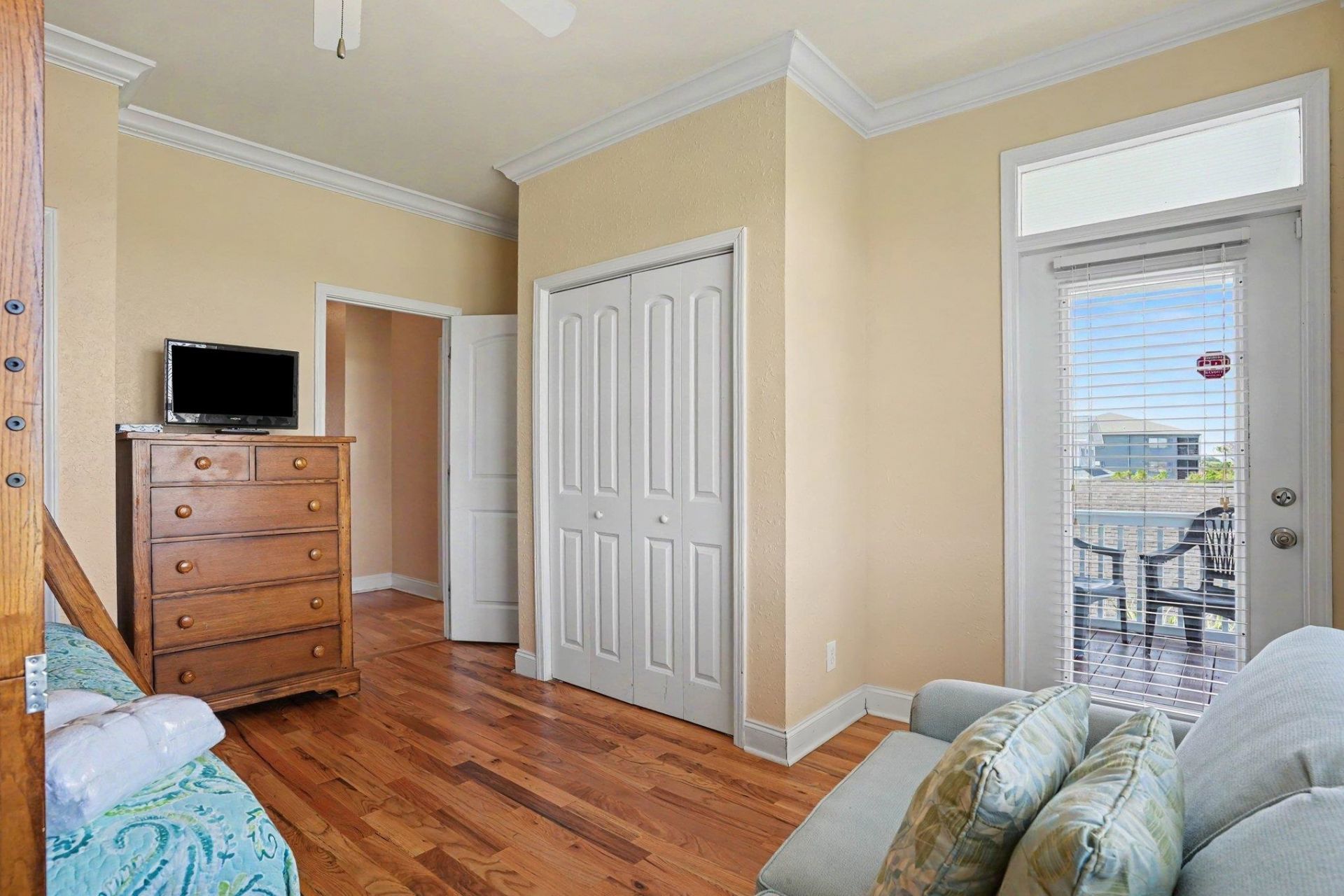 223a Dogwood Dr. N Photo 29