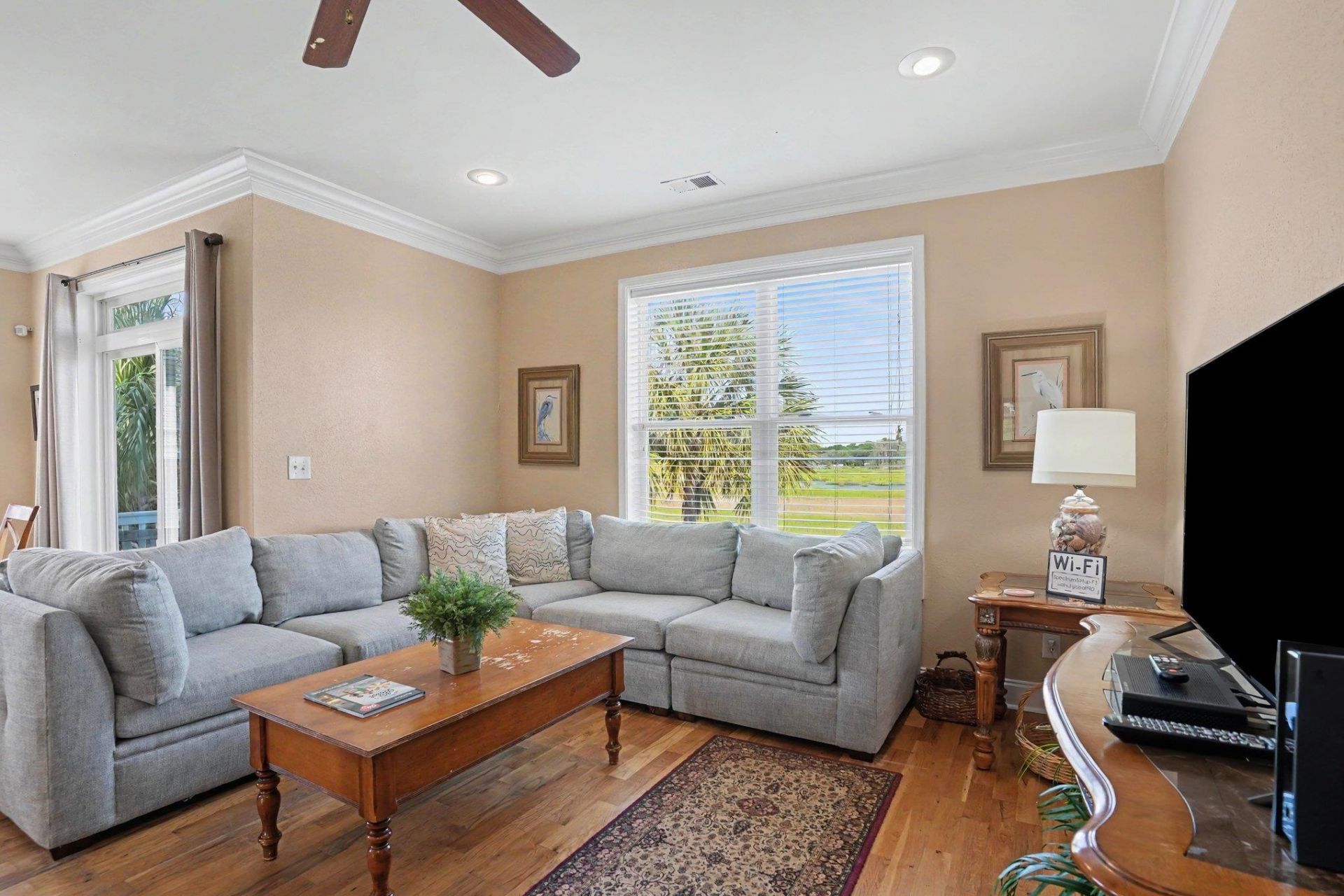 223a Dogwood Dr. N Photo 5