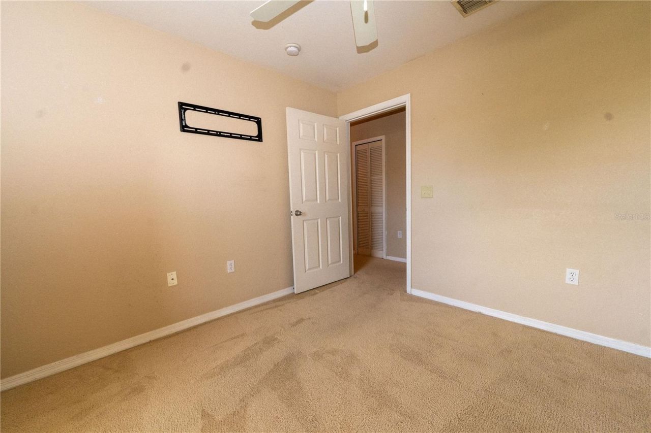 5511 Rosehill Road, Unit 203, Sarasota, FL 34233 Photo