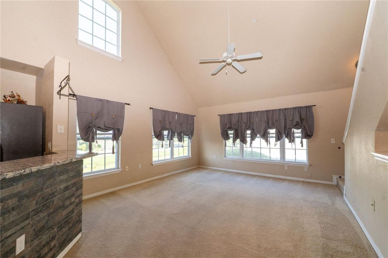 5511 Rosehill Road, Unit 203, Sarasota, FL 34233 Photo