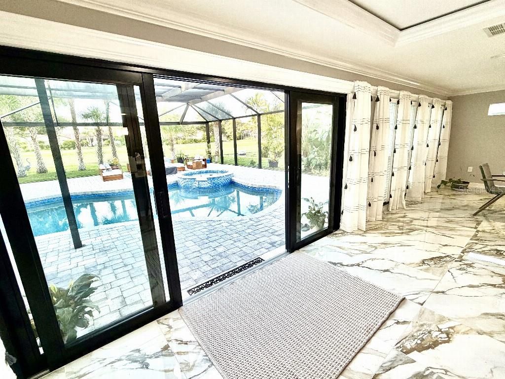 154 Lookout Point Drive, Osprey, FL 34229 Photo