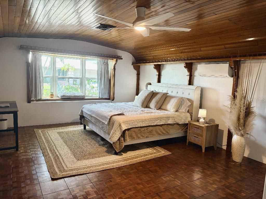 154 Lookout Point Drive, Osprey, FL 34229 Photo