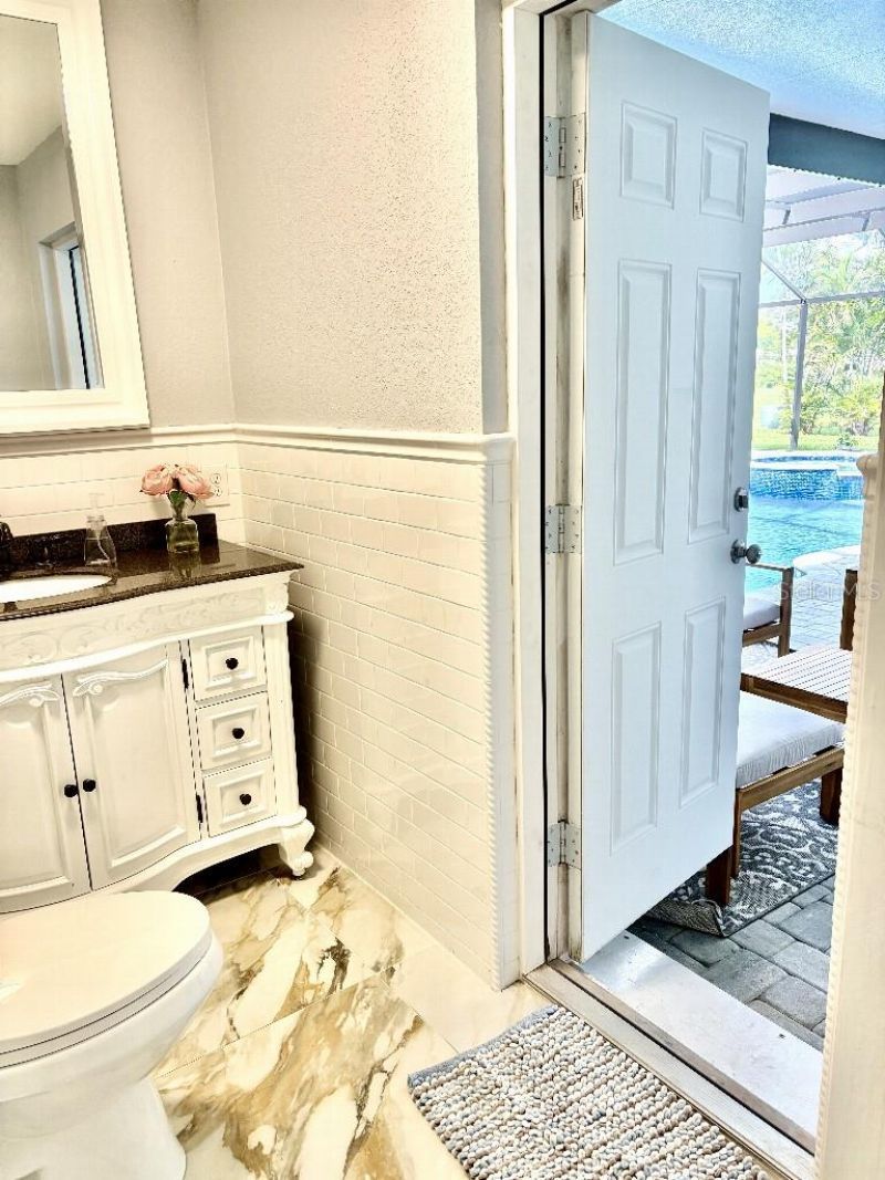 154 Lookout Point Drive, Osprey, FL 34229 Photo