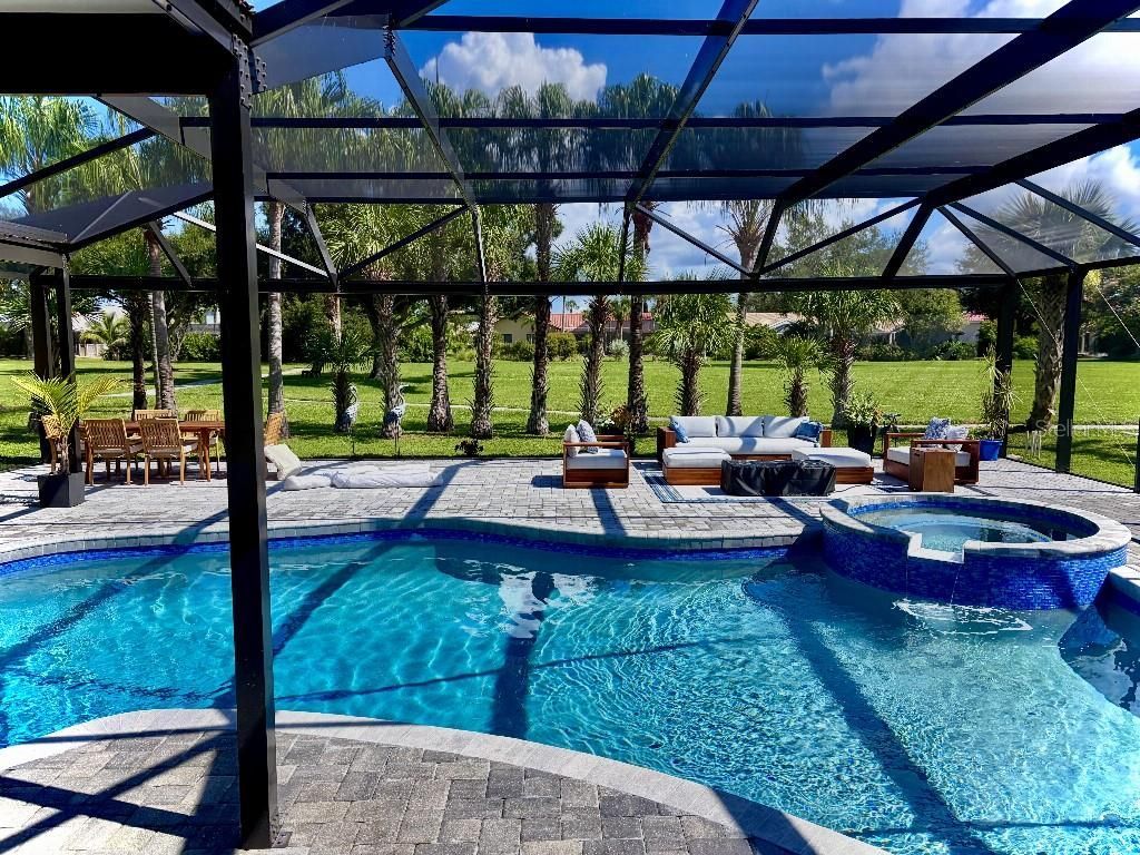 154 Lookout Point Drive, Osprey, FL 34229 Photo