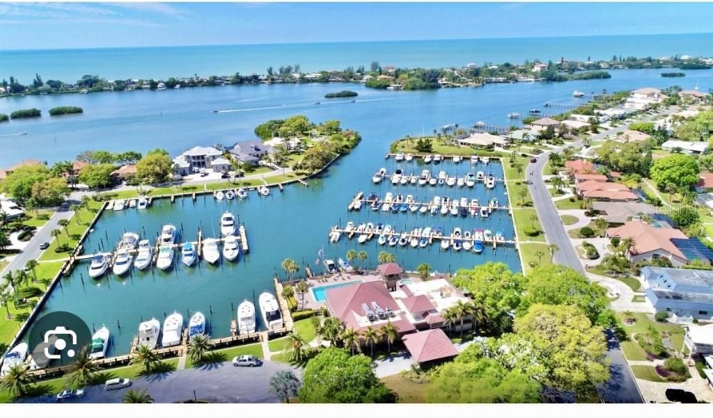 154 Lookout Point Drive, Osprey, FL 34229 Photo