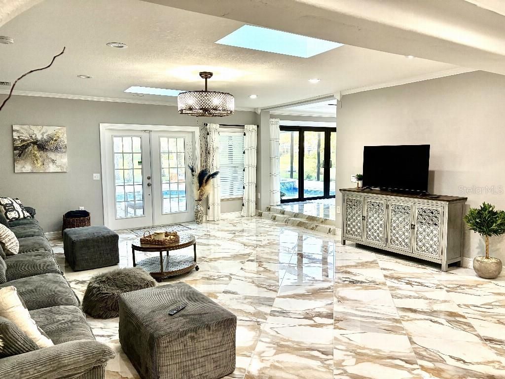 154 Lookout Point Drive, Osprey, FL 34229 Photo
