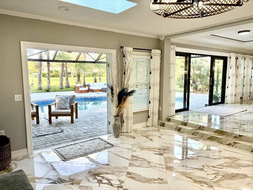 154 Lookout Point Drive, Osprey, FL 34229 Photo