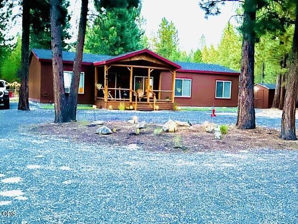 1671 Hackett Drive, La Pine, OR 97739