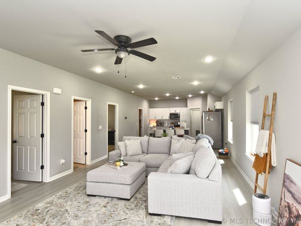 501 N 5th Street , Sapulpa, OK 74066