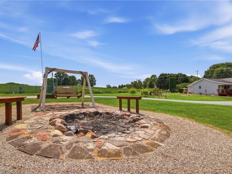 3274 S Carr Road, Apple Creek, OH 44606 Photo 48
