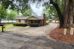 115 Josie Drive photo 4