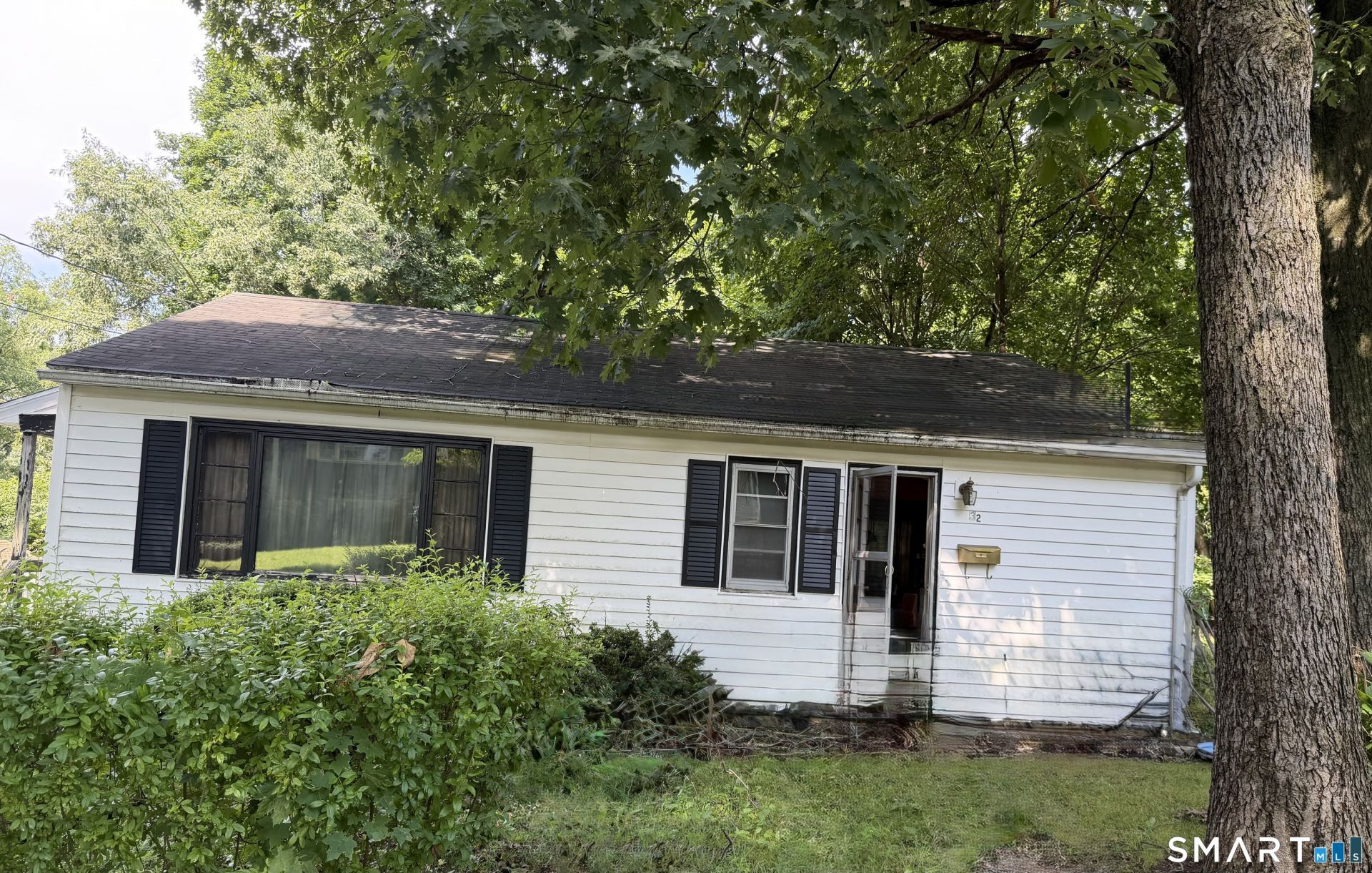 32 Visconti, Waterbury, CT 06704 Main Photo