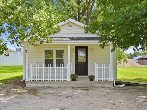 1608 N Cherry Street, Hartford City, IN 47348