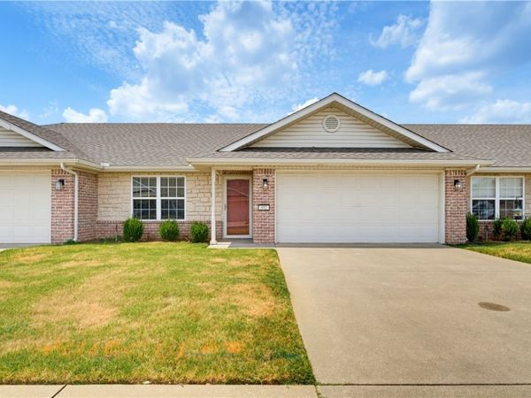 802 N 20th Street, Rogers, AR 72756