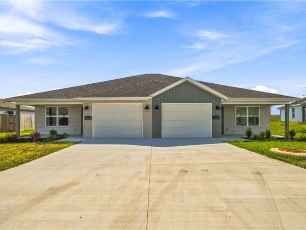 311 & 313 NW 65th Avenue, Bentonville, AR 72713