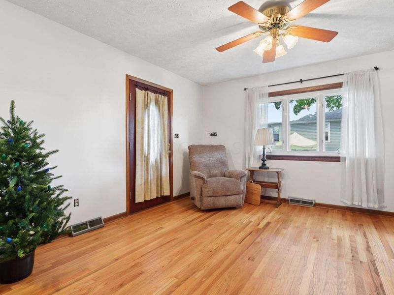 373 Main Street, Unit 373-377, Groveport, OH 43125 Photo 6