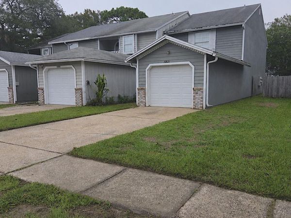12037 CANDLEWYCK Lane, Jacksonville, FL 32225