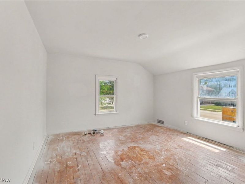 15603 Harvard Avenue, Cleveland, OH 44128 Photo 15