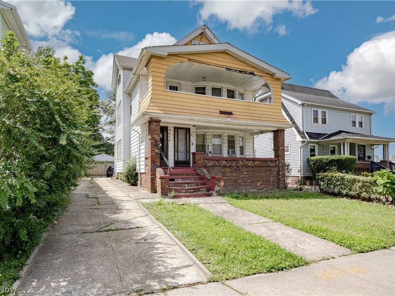 1700 Wayside Road, Cleveland, OH 44112 Photo 2