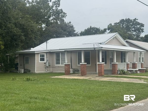 233 Wilson, Atmore, AL 36502