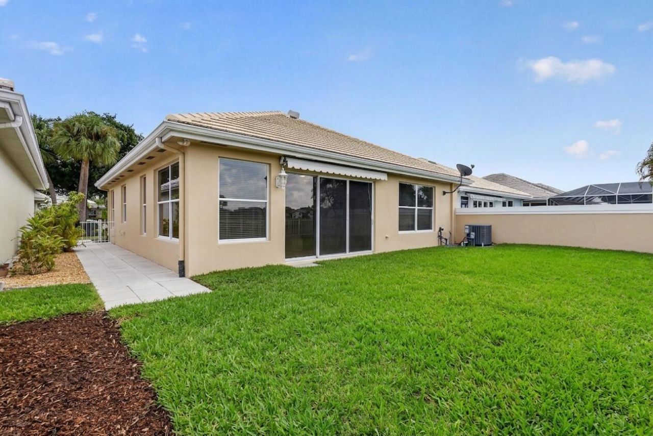 1115 Gator Trail, West Palm Beach, FL 33409 Photo