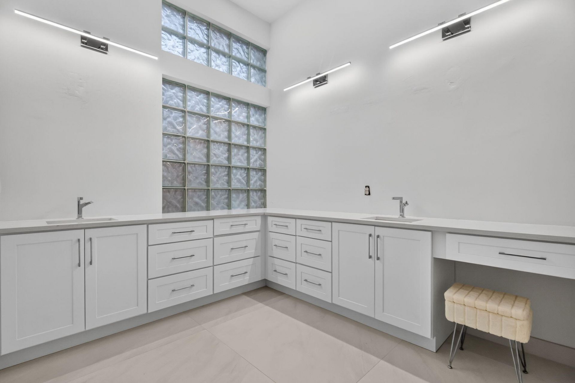 6842 Fairway Lakes Drive, Boynton Beach, FL 33472 Photo