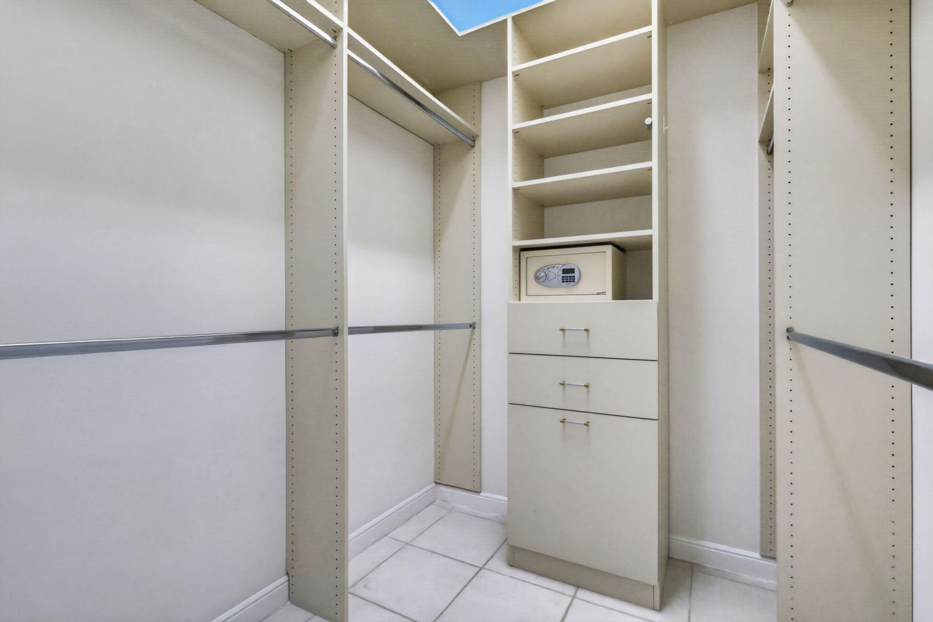 6842 Fairway Lakes Drive, Boynton Beach, FL 33472 Photo