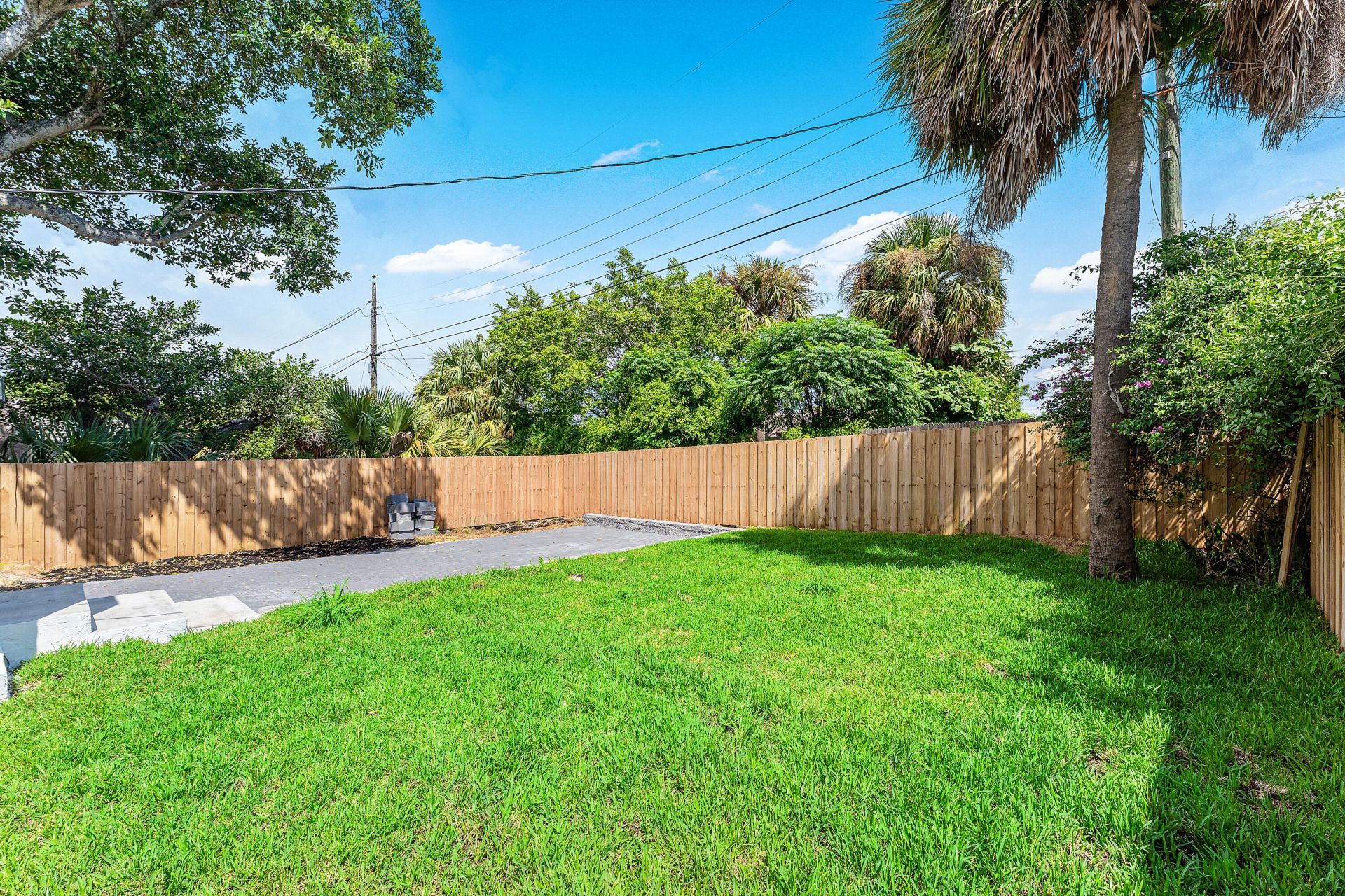 1150 W 25th Street, Riviera Beach, FL 33404 Photo