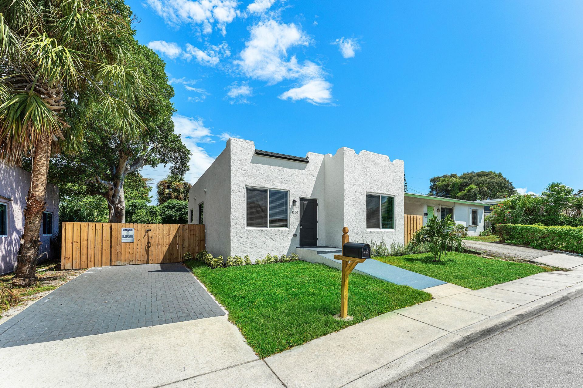 1150 W 25th Street, Riviera Beach, FL 33404 Photo