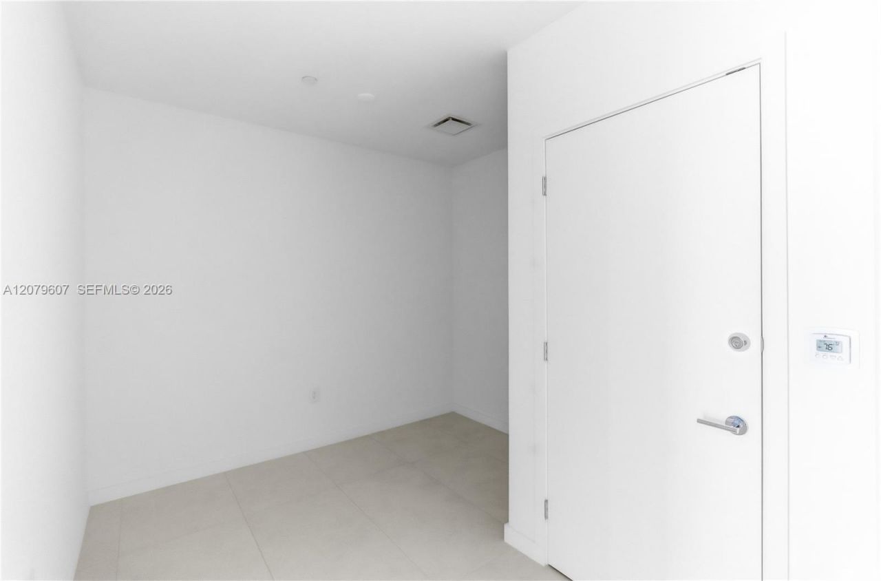 1400 Biscayne Blvd , Unit 804, Miami, FL 33132 Photo