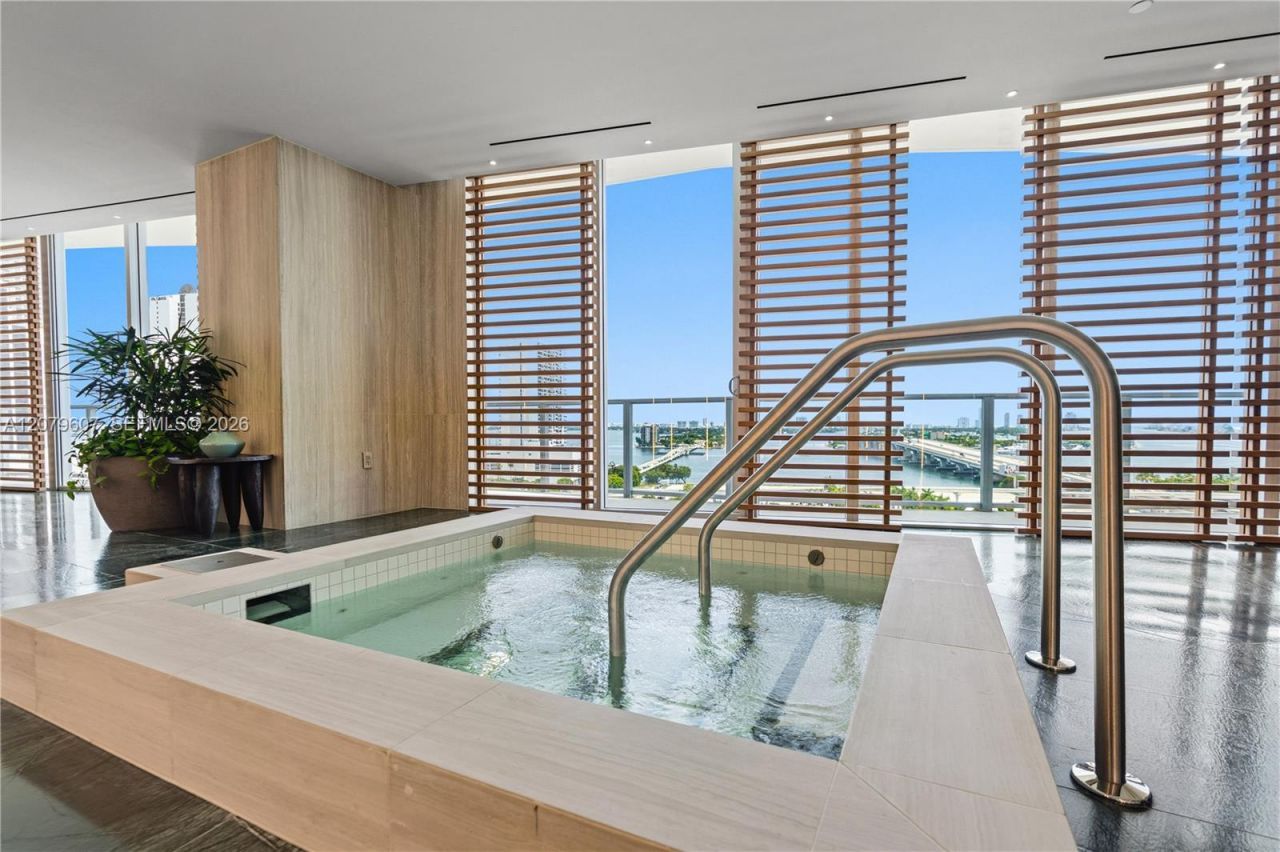 1400 Biscayne Blvd , Unit 804, Miami, FL 33132 Photo