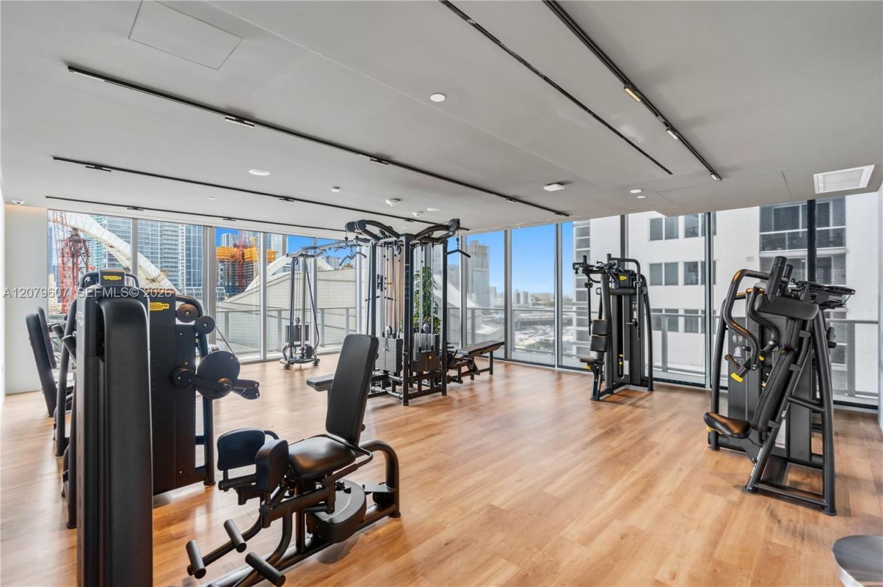 1400 Biscayne Blvd , Unit 804, Miami, FL 33132 Photo