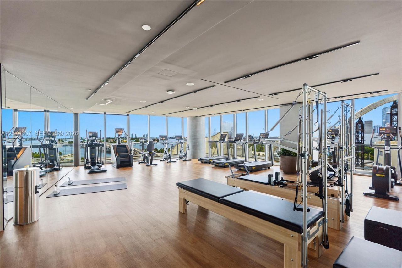 1400 Biscayne Blvd , Unit 804, Miami, FL 33132 Photo