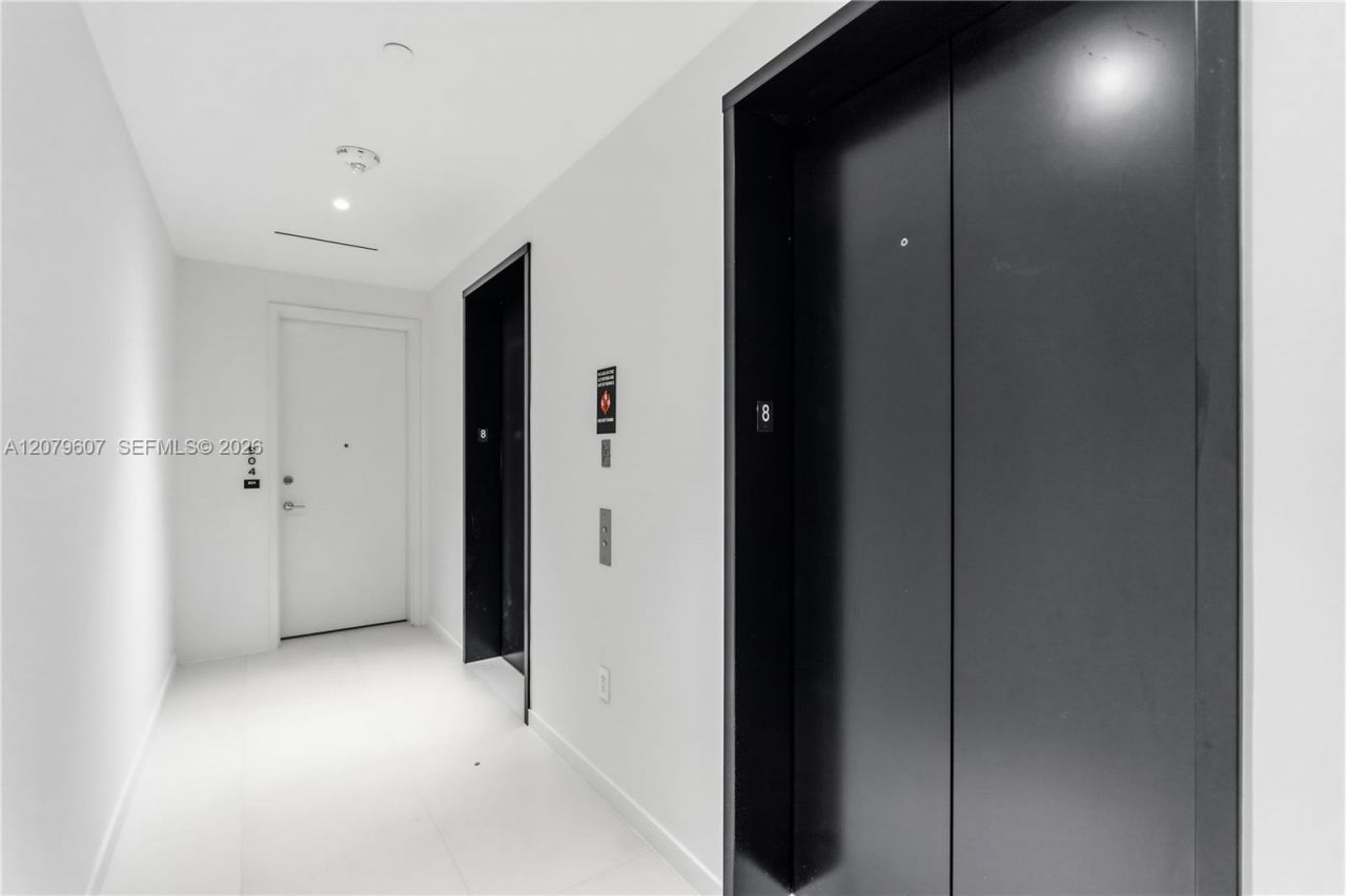 1400 Biscayne Blvd , Unit 804, Miami, FL 33132 Photo