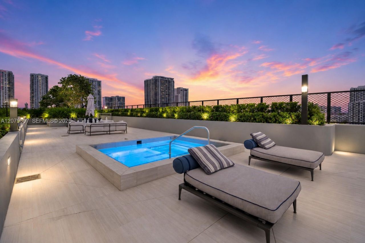 1400 Biscayne Blvd , Unit 804, Miami, FL 33132 Photo